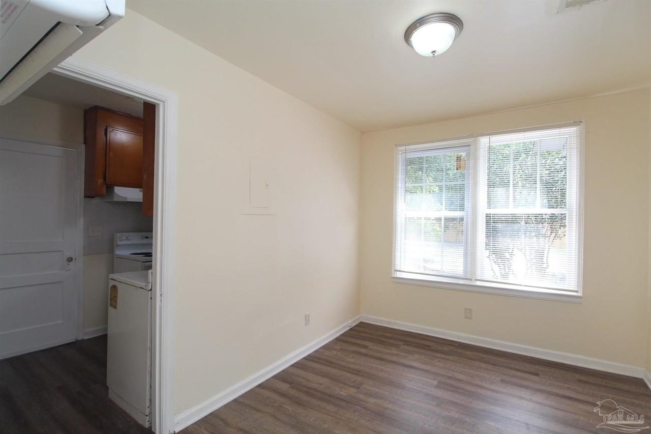 1218 N Kirk St - Photo 6 of 18