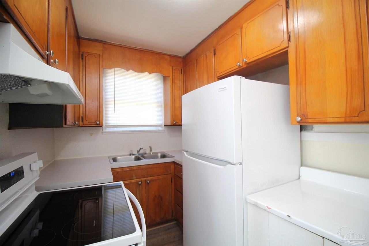 1218 N Kirk St - Photo 7 of 18