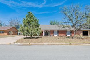 2818 Frontier Dr - Photo 1 of 1