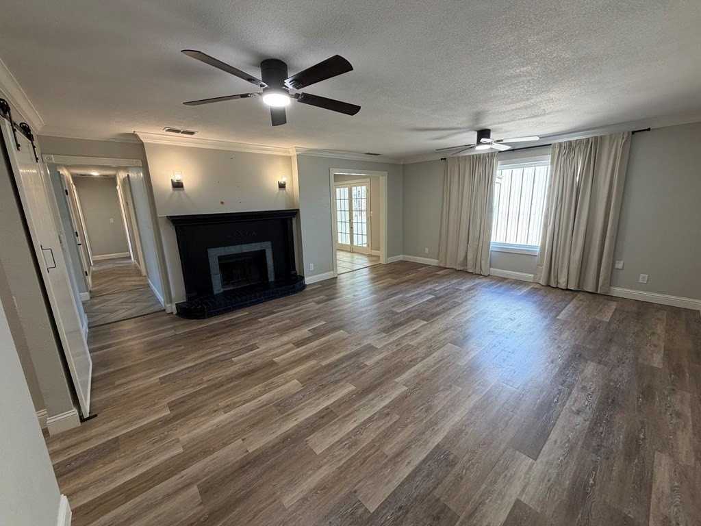 5103 San Antonio Ave - Photo 5 of 44