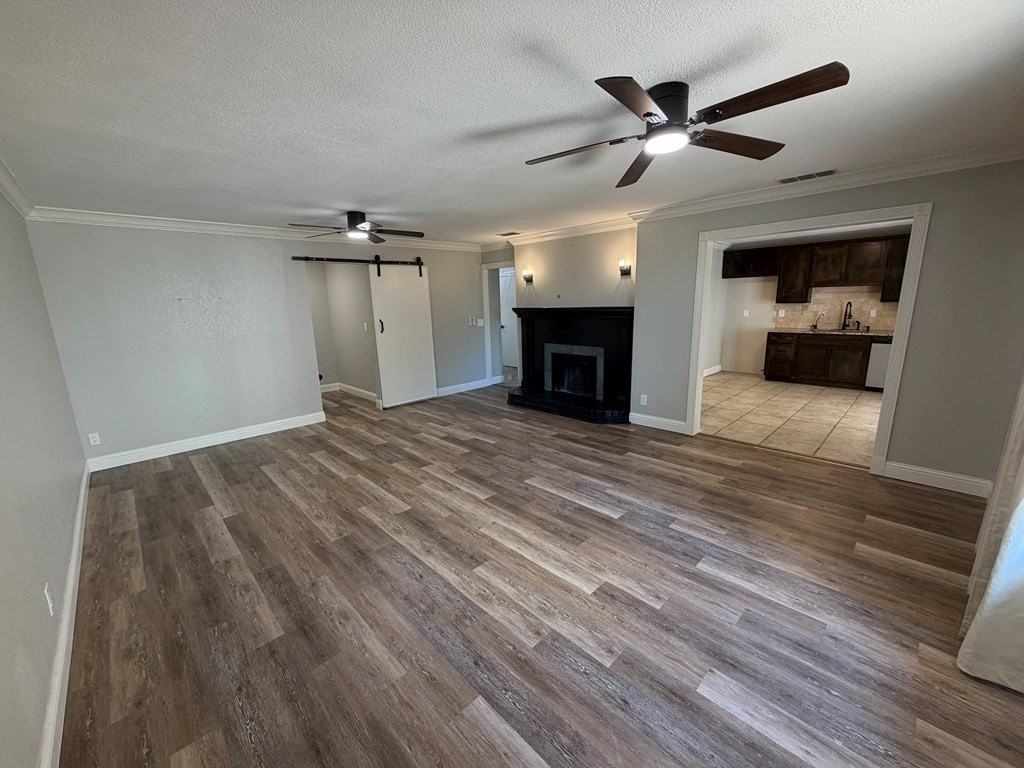 5103 San Antonio Ave - Photo 6 of 44