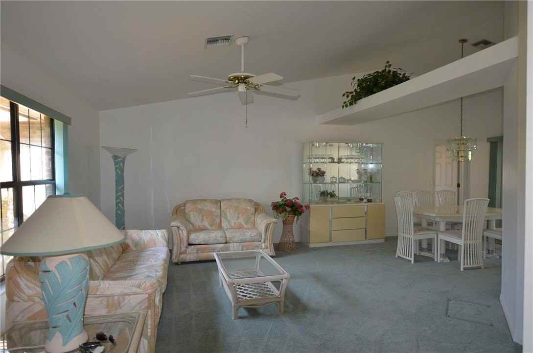 366 Joy Haven Dr - Photo 3 of 13