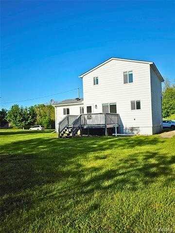 240 S Shirley St - Photo 2 of 10