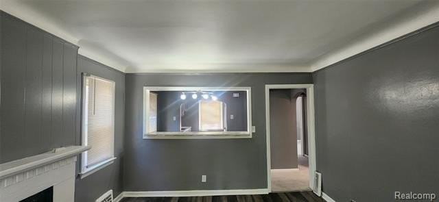 15416 Eastwood St - Photo 2 of 8