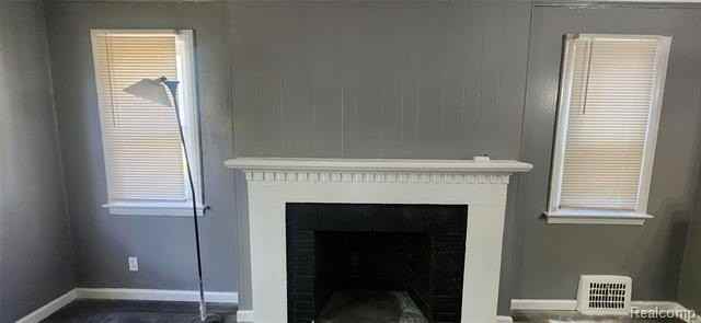 15416 Eastwood St - Photo 3 of 8