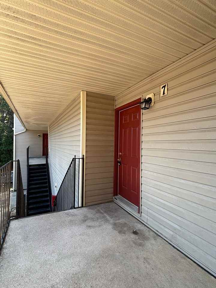 6403 Starbrook Dr #1 - Photo 3 of 19