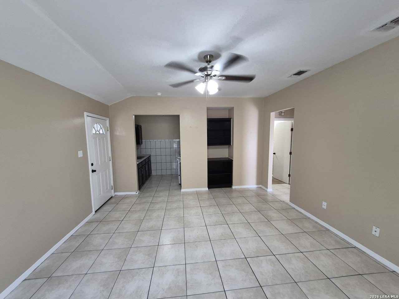1016 Blanco Rd #104 - Photo 5 of 23