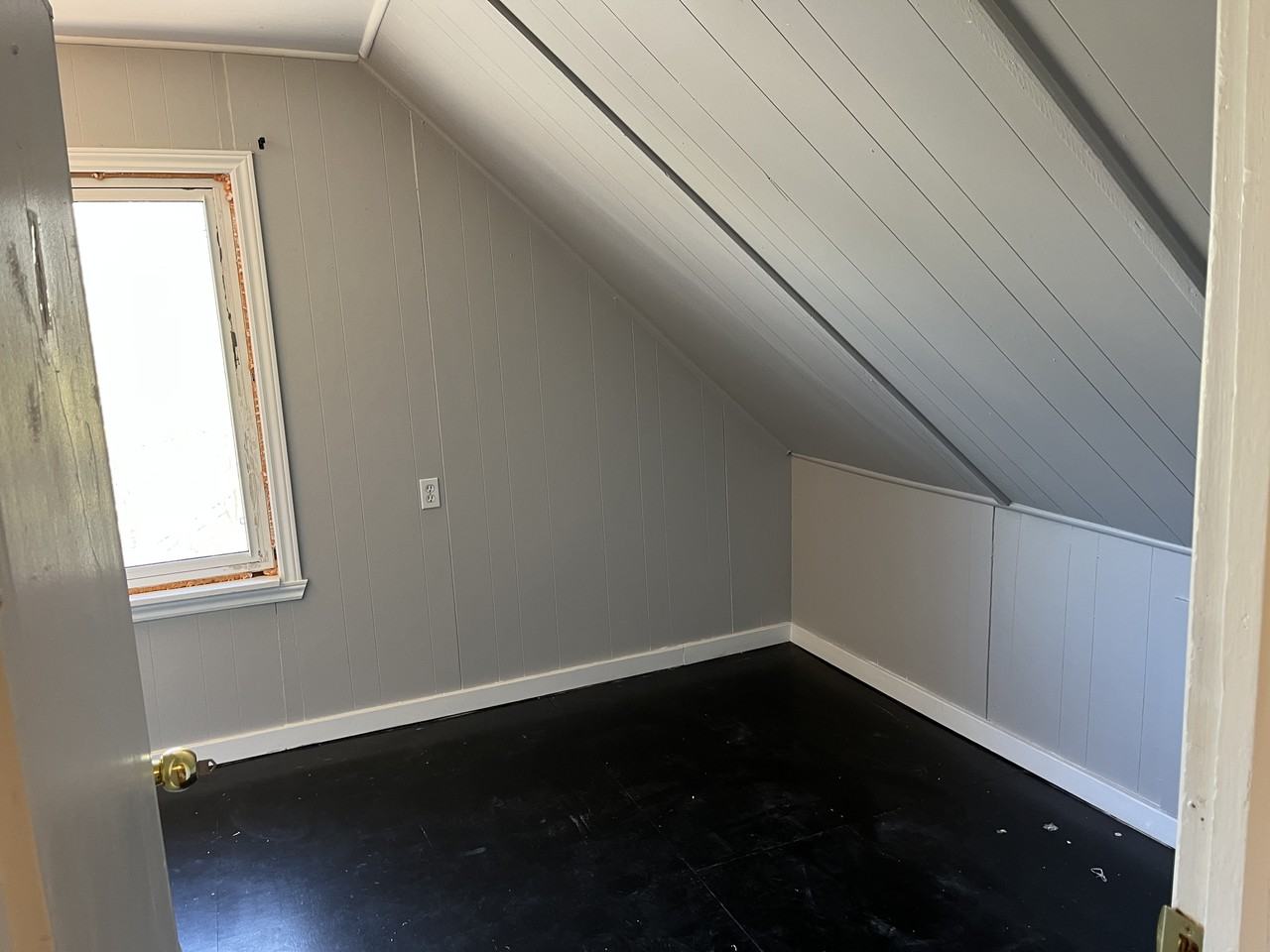 800 Water Street - Photo 3 of 14
