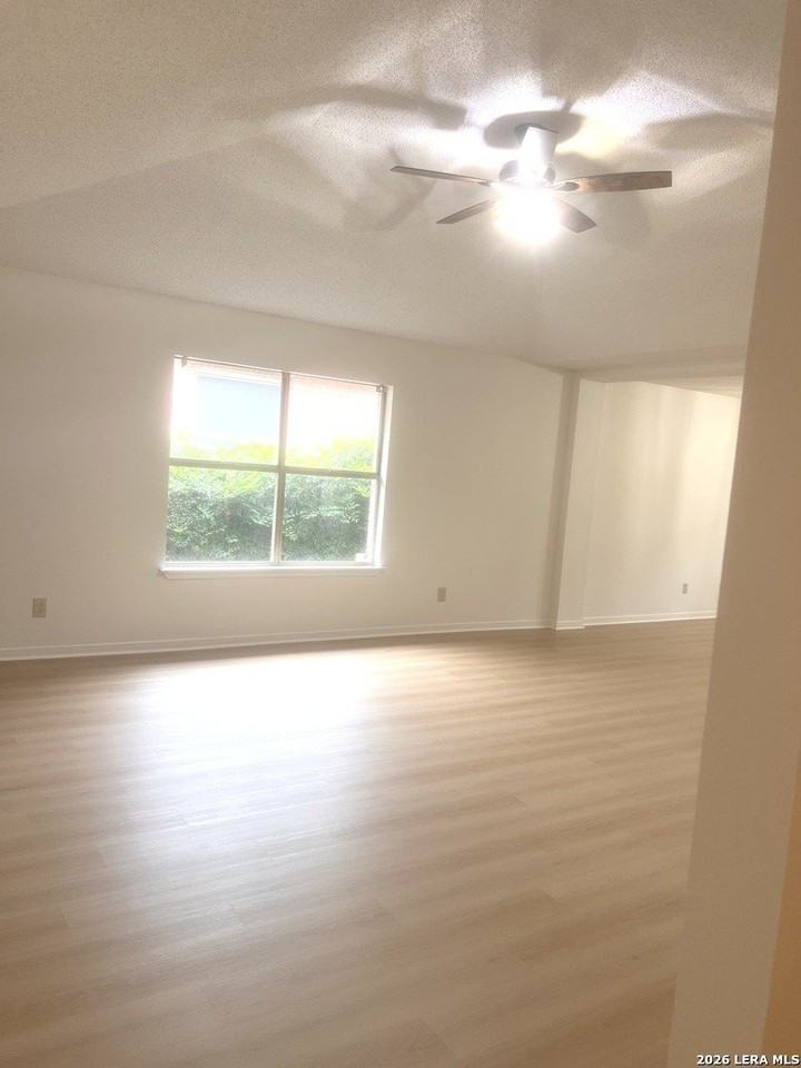 1635 Canyon Parke Dr - Photo 5 of 28
