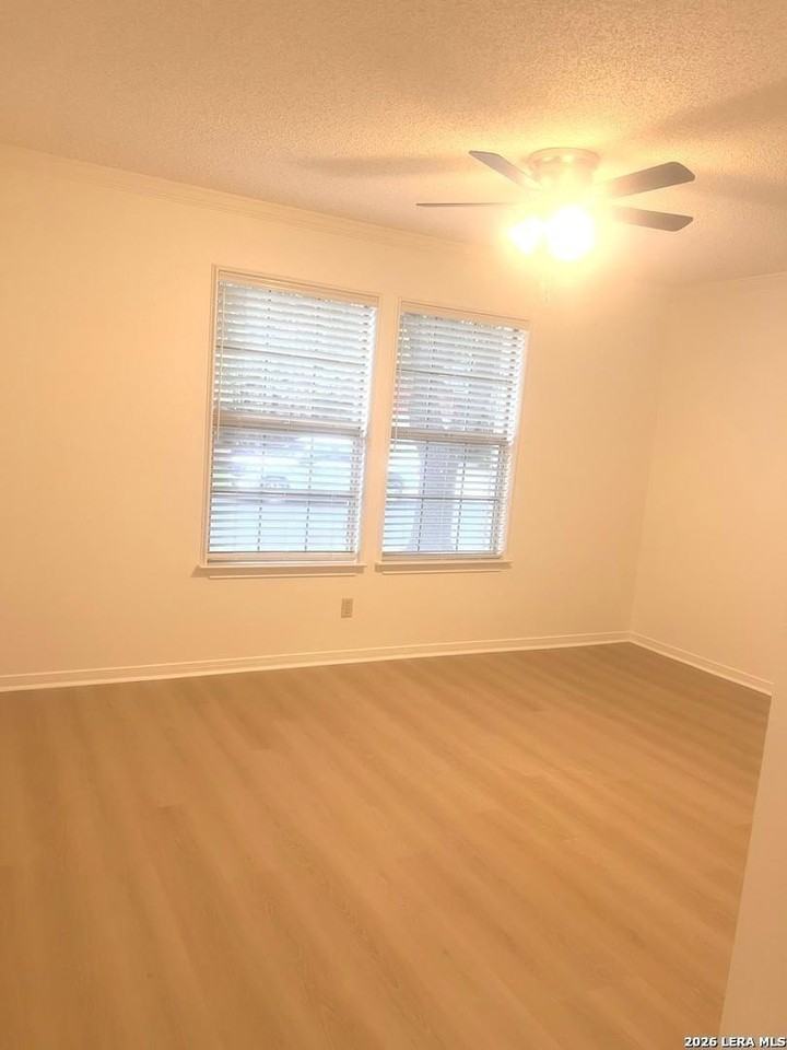 1635 Canyon Parke Dr - Photo 7 of 28