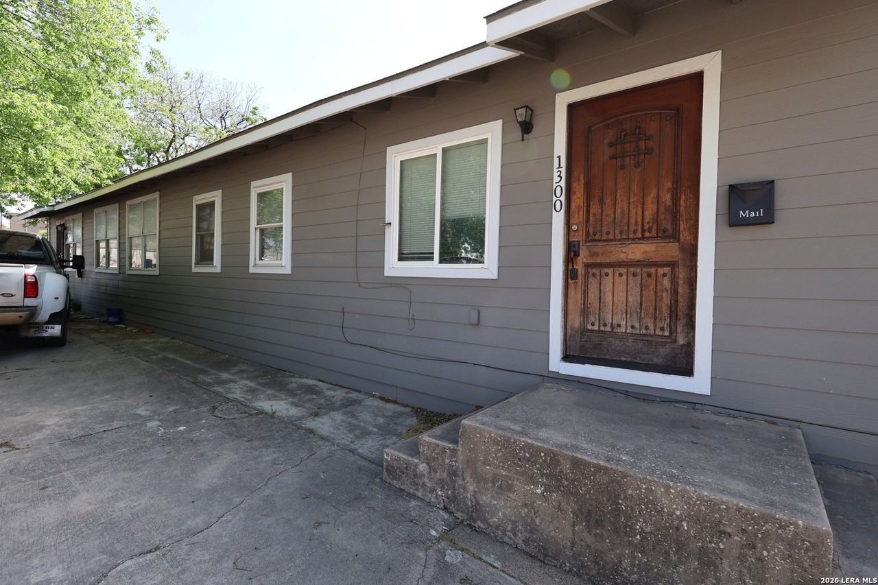 1300 Norfleet St - Photo 2 of 20