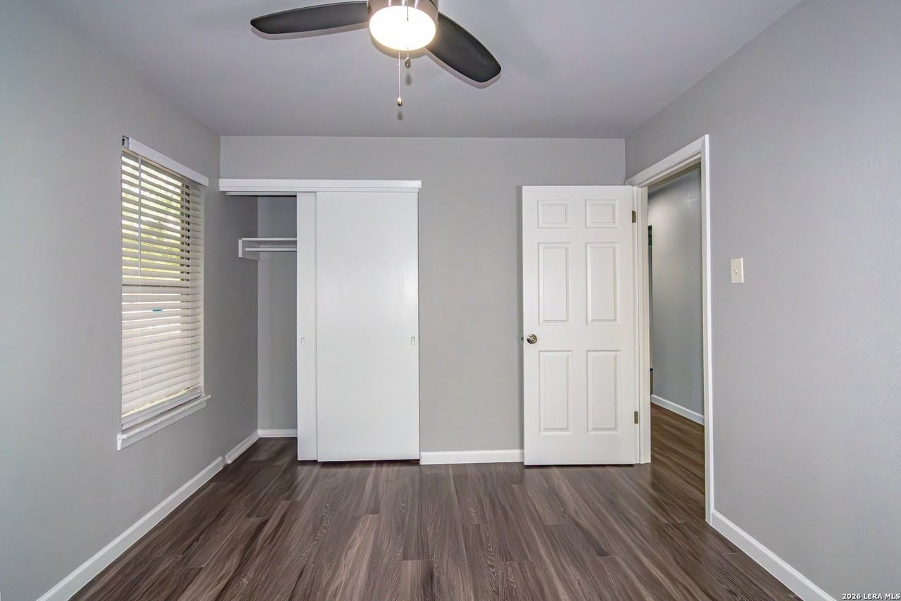 4319 Algruth Dr - Photo 7 of 10