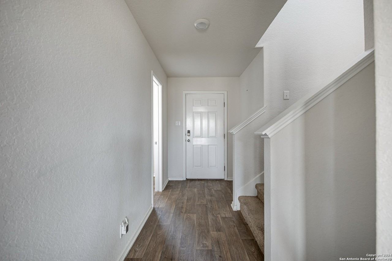 13930 Morgan Ter - Photo 3 of 25