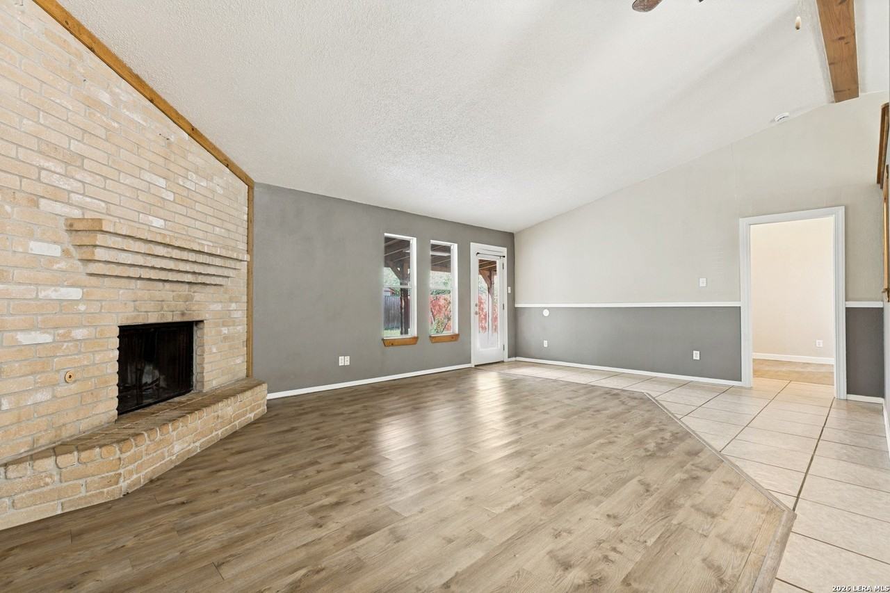 11419 Big Elk Dr - Photo 5 of 25