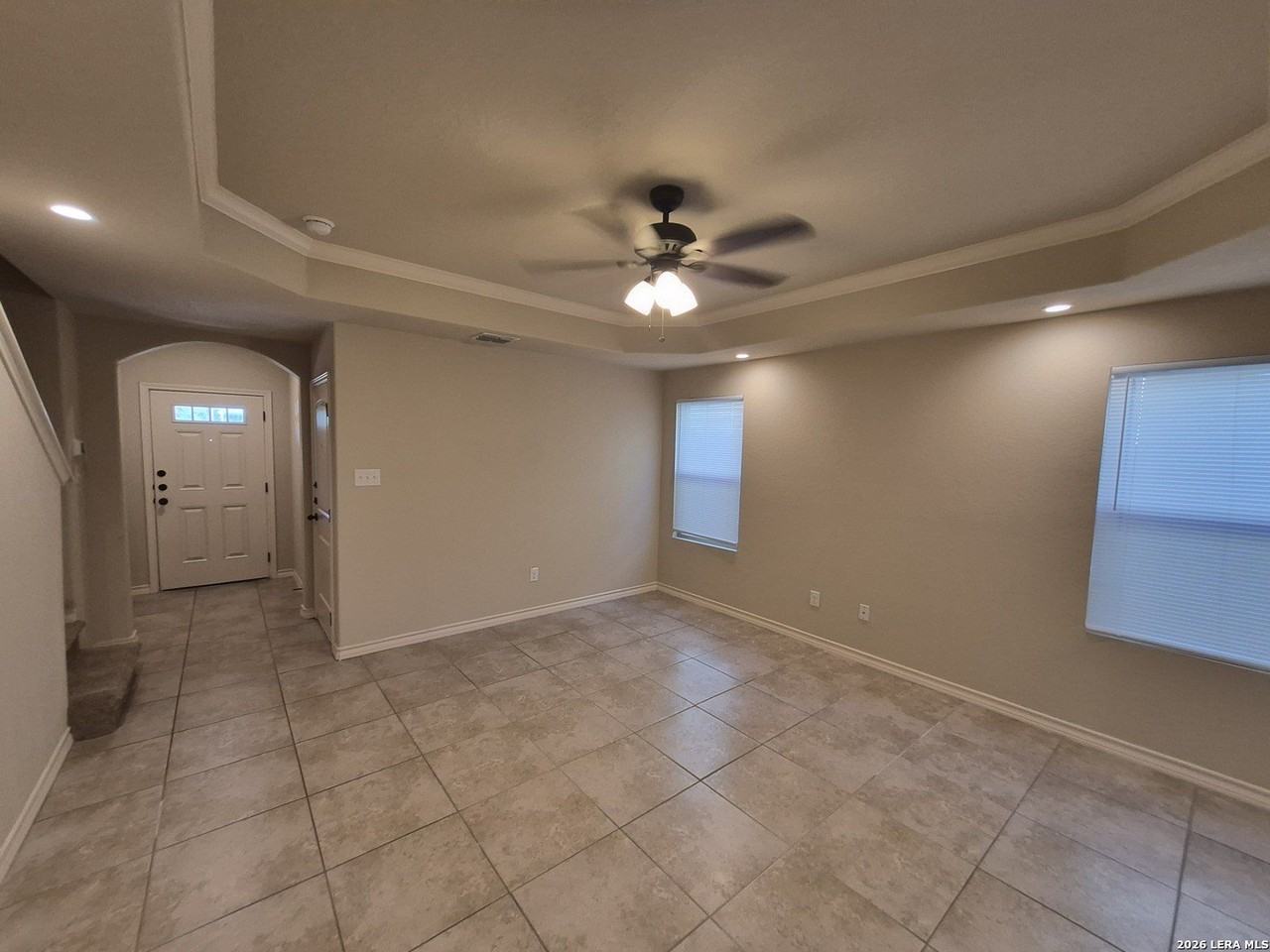 6870 Lakeview Dr #101 - Photo 3 of 25