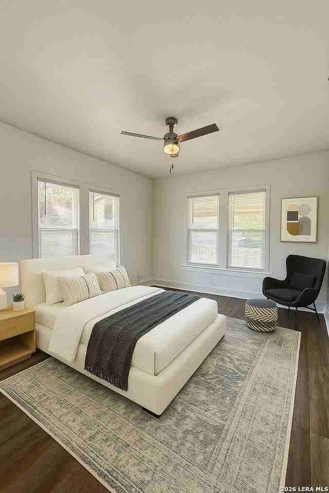 935 W Ridgewood Ct - Photo 4 of 7