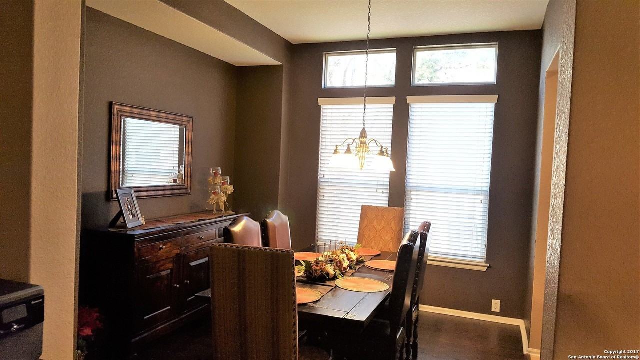 4426 James Bowie - Photo 7 of 14