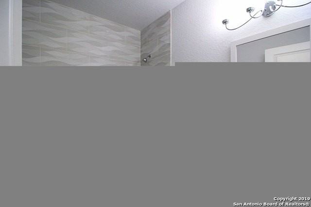 707 S Olive St #A - Photo 3 of 9