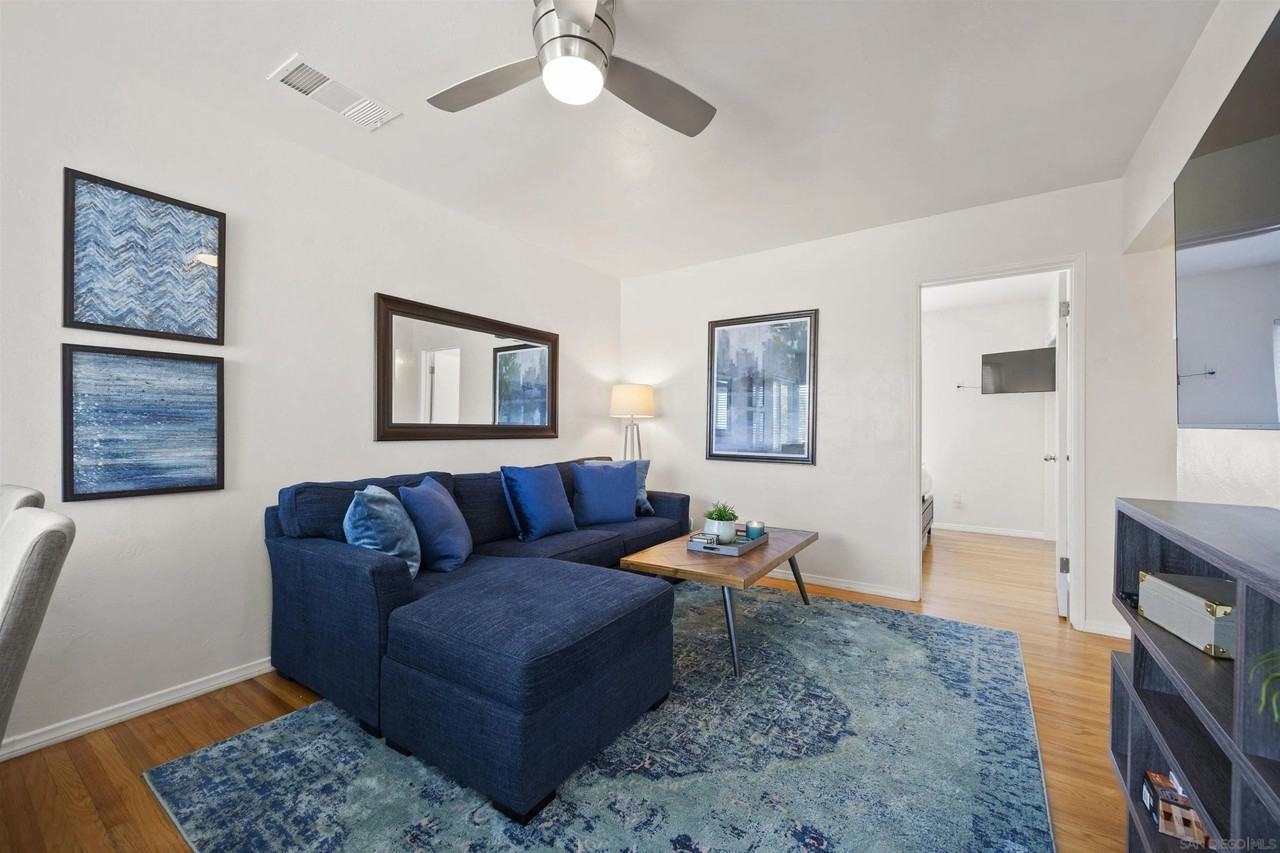 4727 Greene St - Photo 3 of 38