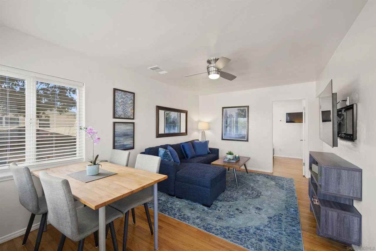 4727 Greene St - Photo 4 of 38