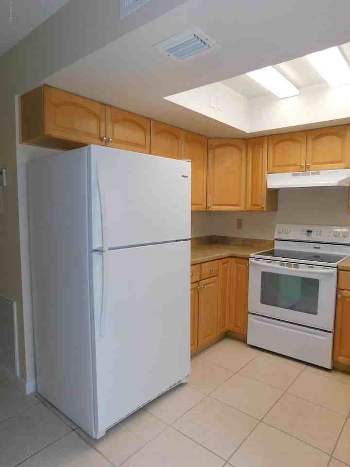 236 Chandler St #C - Photo 6 of 16