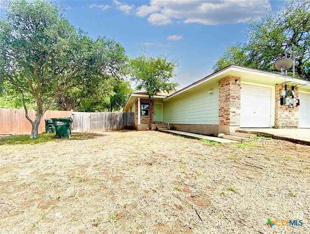 106 Hughson Ct - Photo 2 of 36