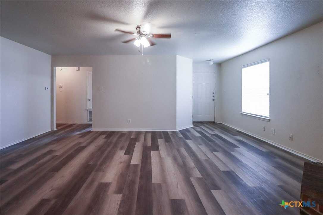 3102 Ida Dr - Photo 6 of 23