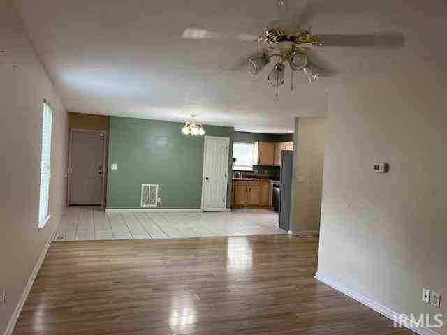 8001 Alexandra Ln - Photo 4 of 13