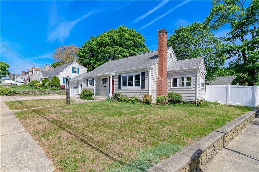 76 Crossland Rd - Photo 5 of 29