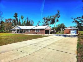 featured image of 102 S Claire Dr