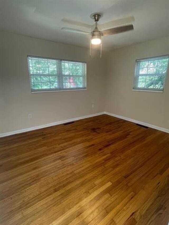 3413 Miami Dr - Photo 5 of 6