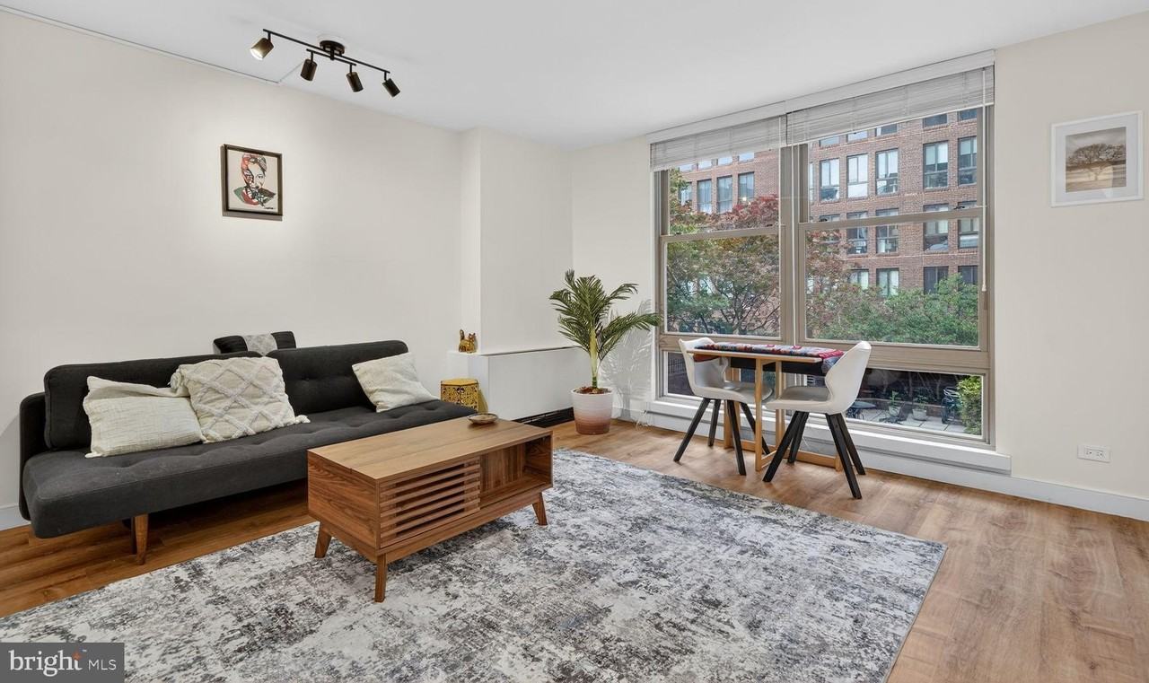 1260 21st St Nw #208 - Photo 2 of 20