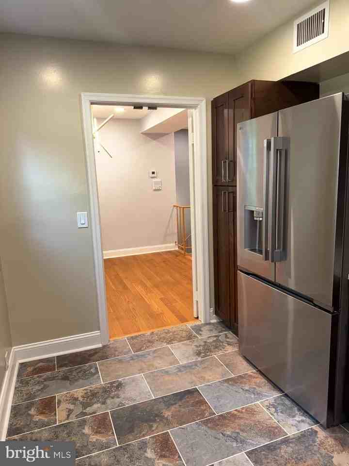 3881 Porter St Nw #A295 - Photo 6 of 21