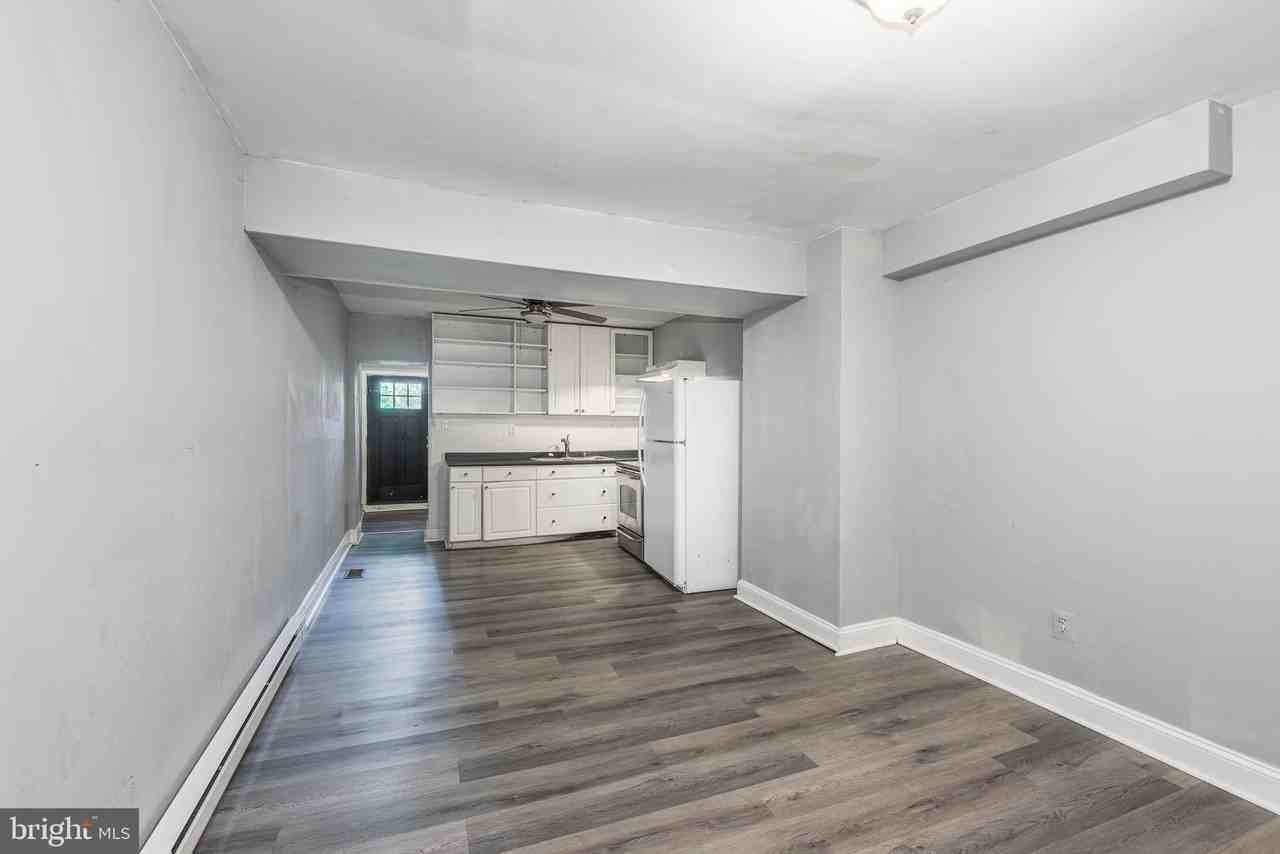 1124 Washington Blvd - Photo 5 of 16