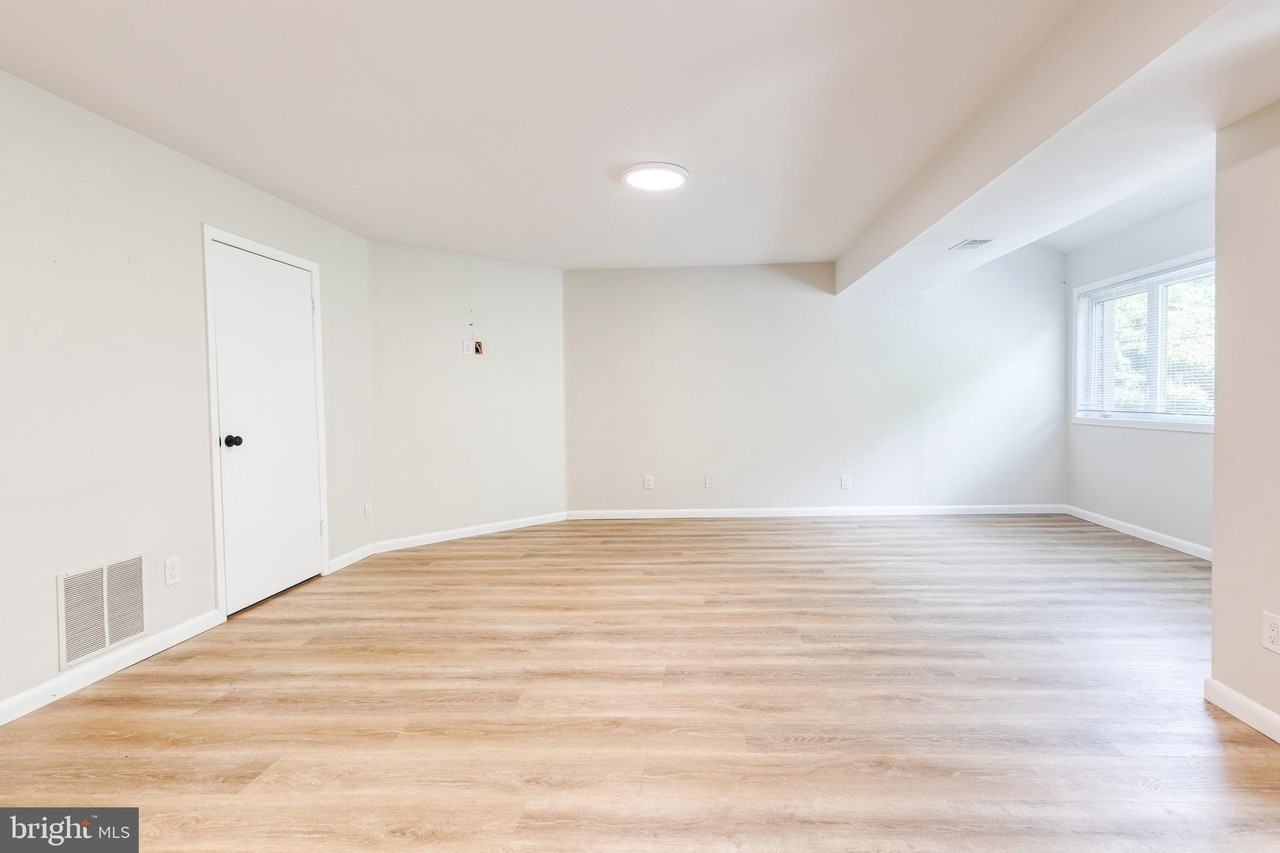 6905 Jones View Dr #3C - Photo 4 of 25