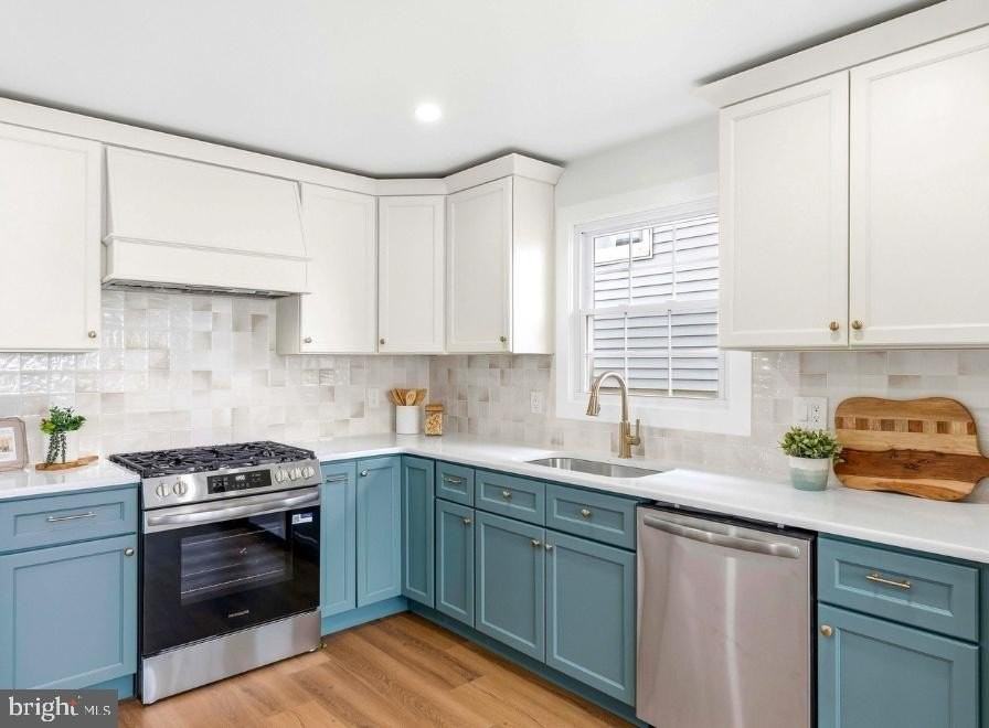 322 N Harvard Ave - Photo 3 of 15