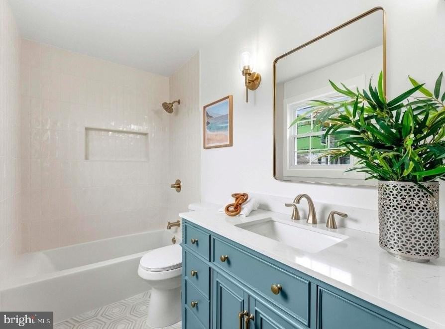 322 N Harvard Ave - Photo 6 of 15