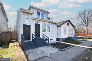 featured image of 217 Parkinson Ave #1stFL