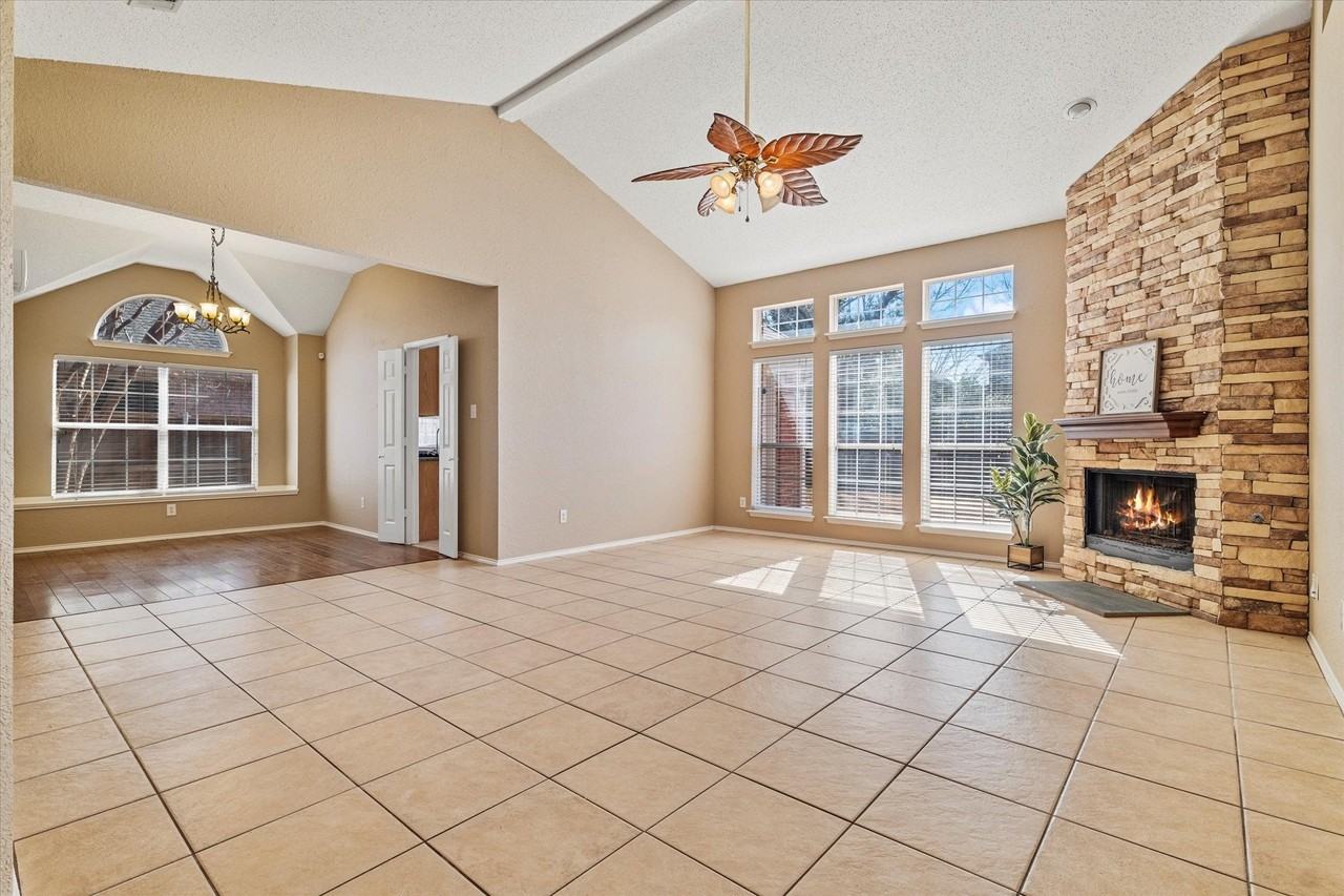 21 Durango Dr - Photo 6 of 33