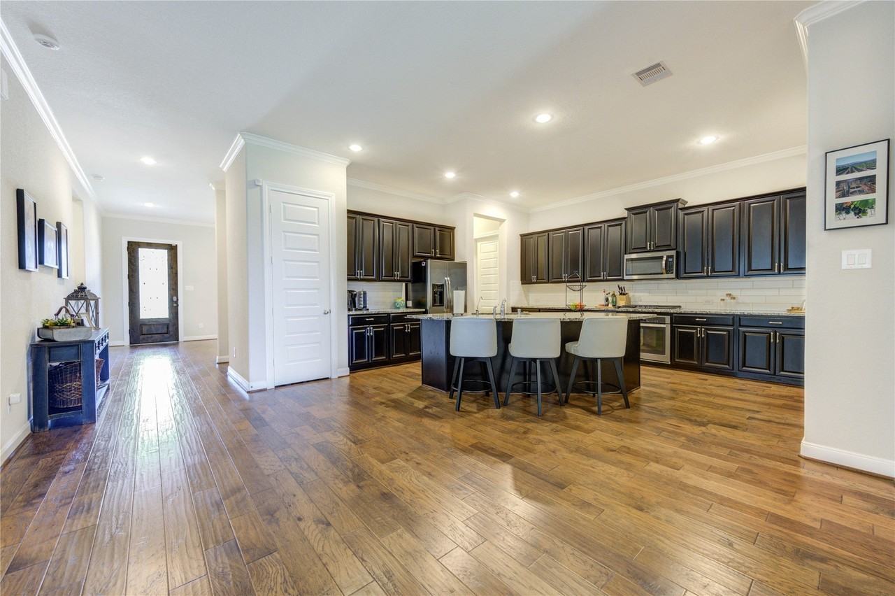 24807 Pleasant Shores Ct - Photo 4 of 24