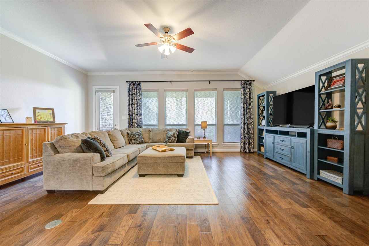 24807 Pleasant Shores Ct - Photo 6 of 24