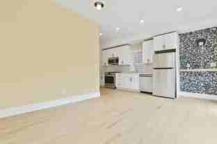 184 Paris St - Photo 1 of 1