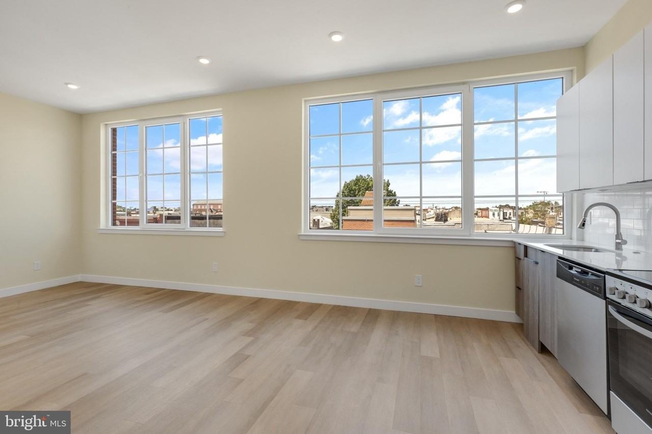 1701 S 4th St #402 - Photo 5 of 26