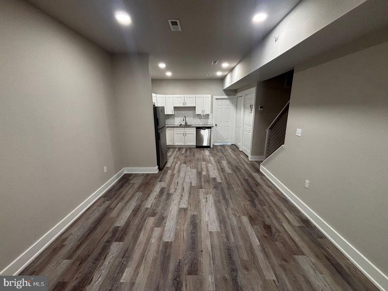 1204 W Erie Ave #3 - Photo 6 of 19