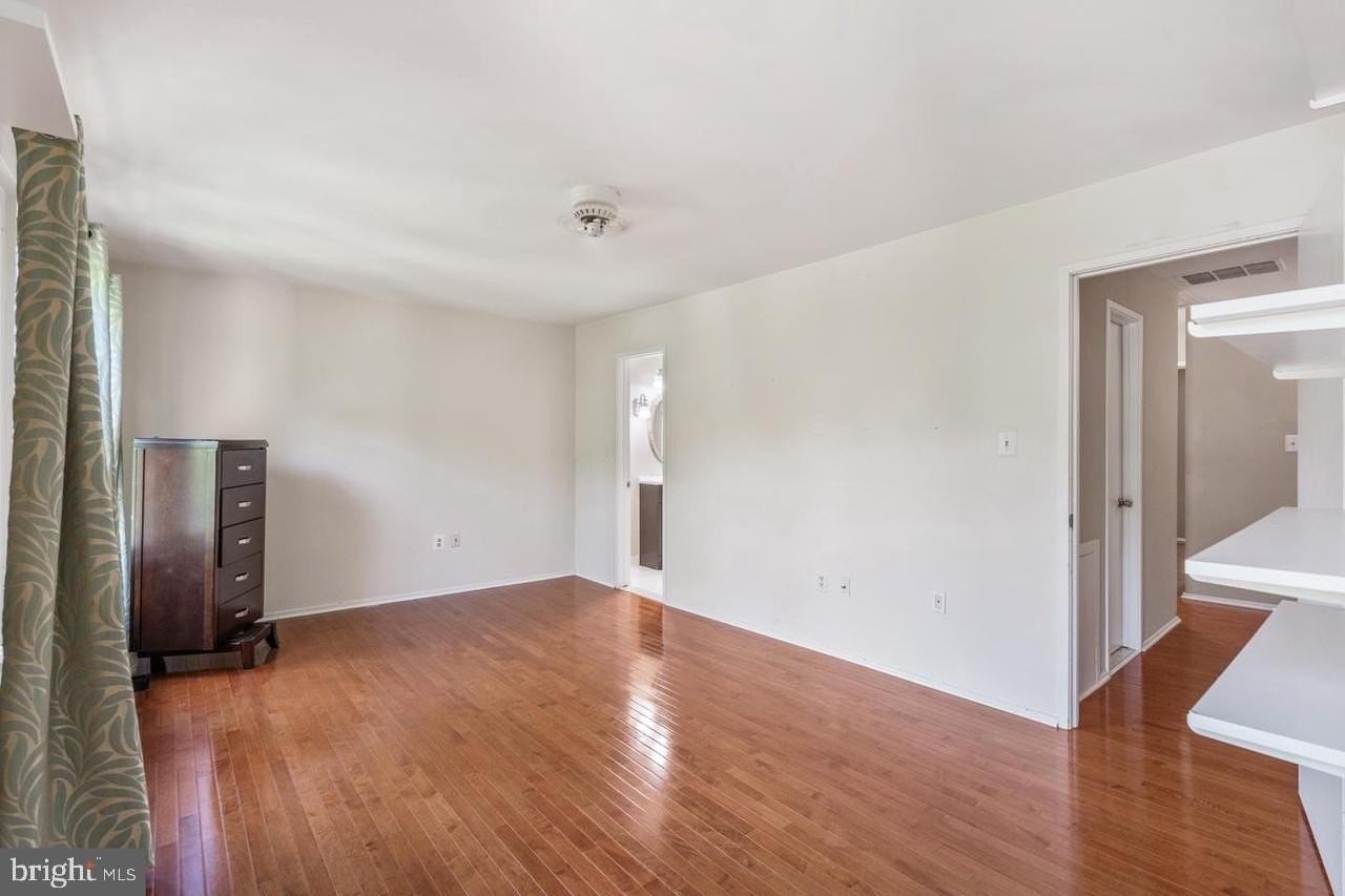 2983 Borge St - Photo 4 of 35