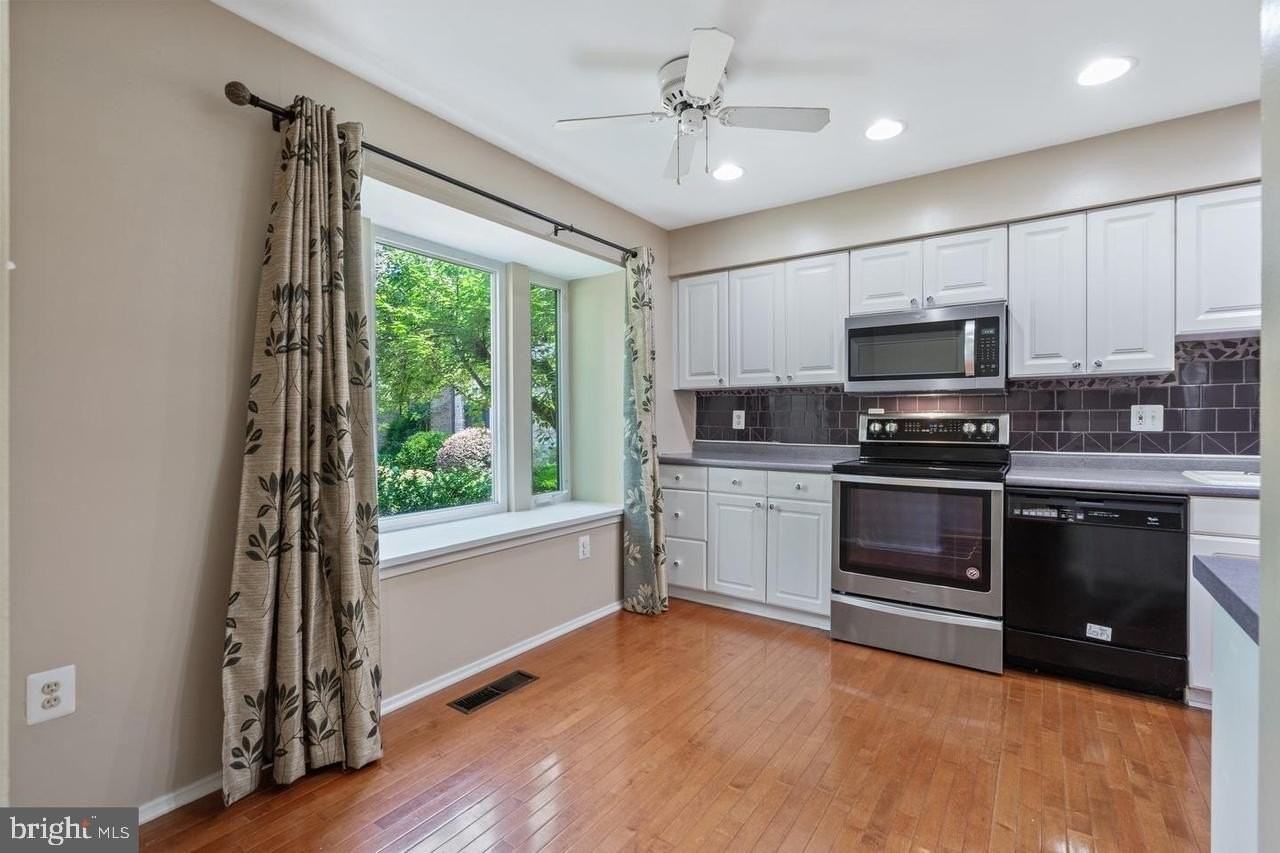 2983 Borge St - Photo 7 of 35