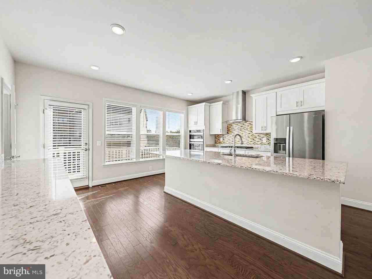 1900 Greenbriar Hall Rd - Photo 7 of 31