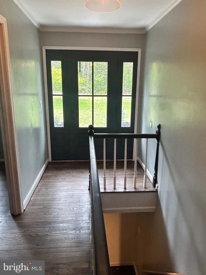 22 Williams Dr - Photo 3 of 15