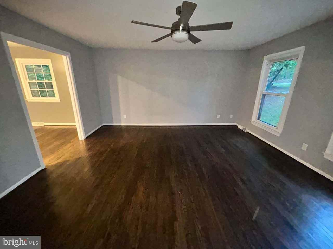 22 Williams Dr - Photo 6 of 15