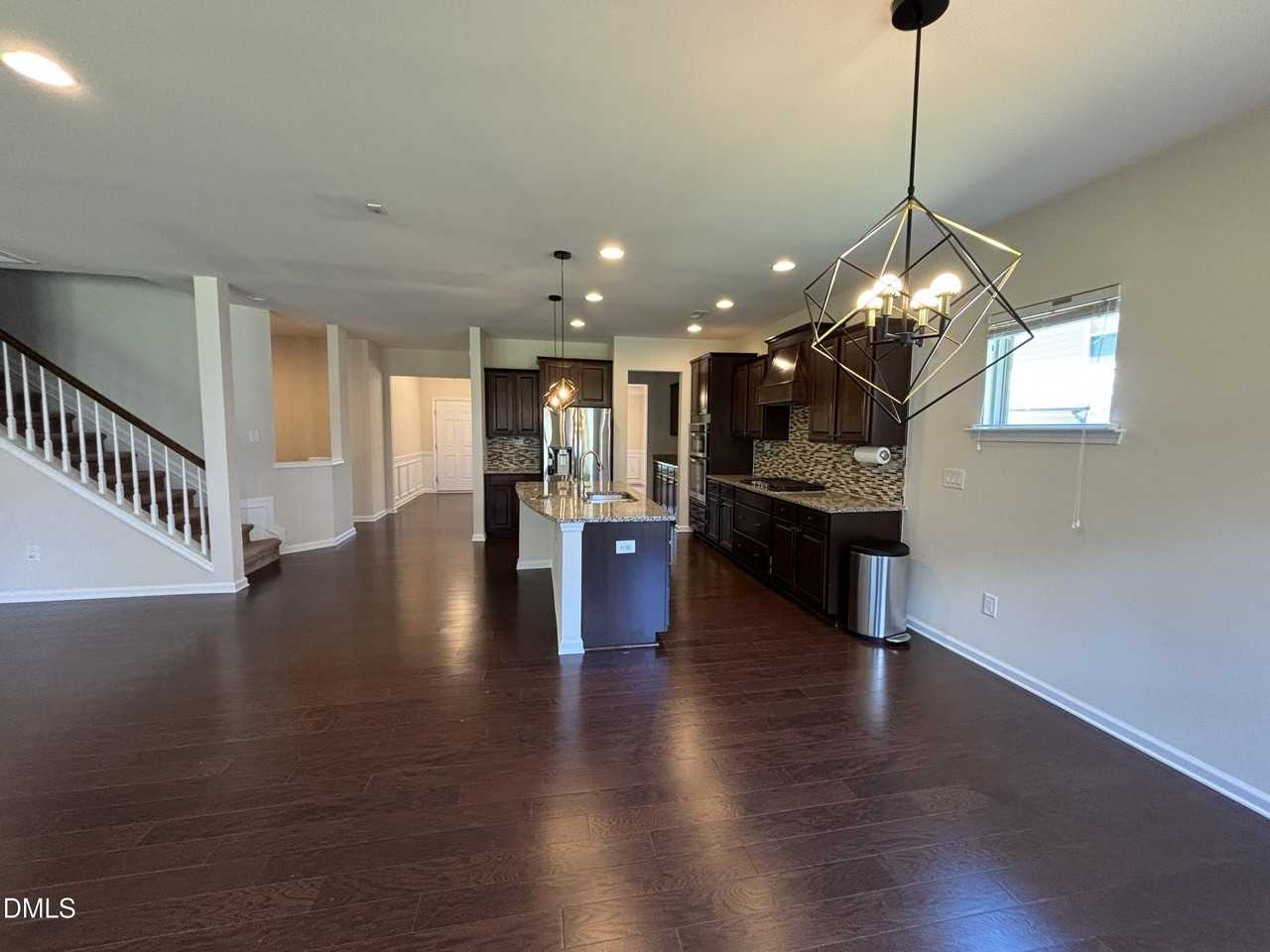 1009 Magnolia Blossom Ln - Photo 2 of 50